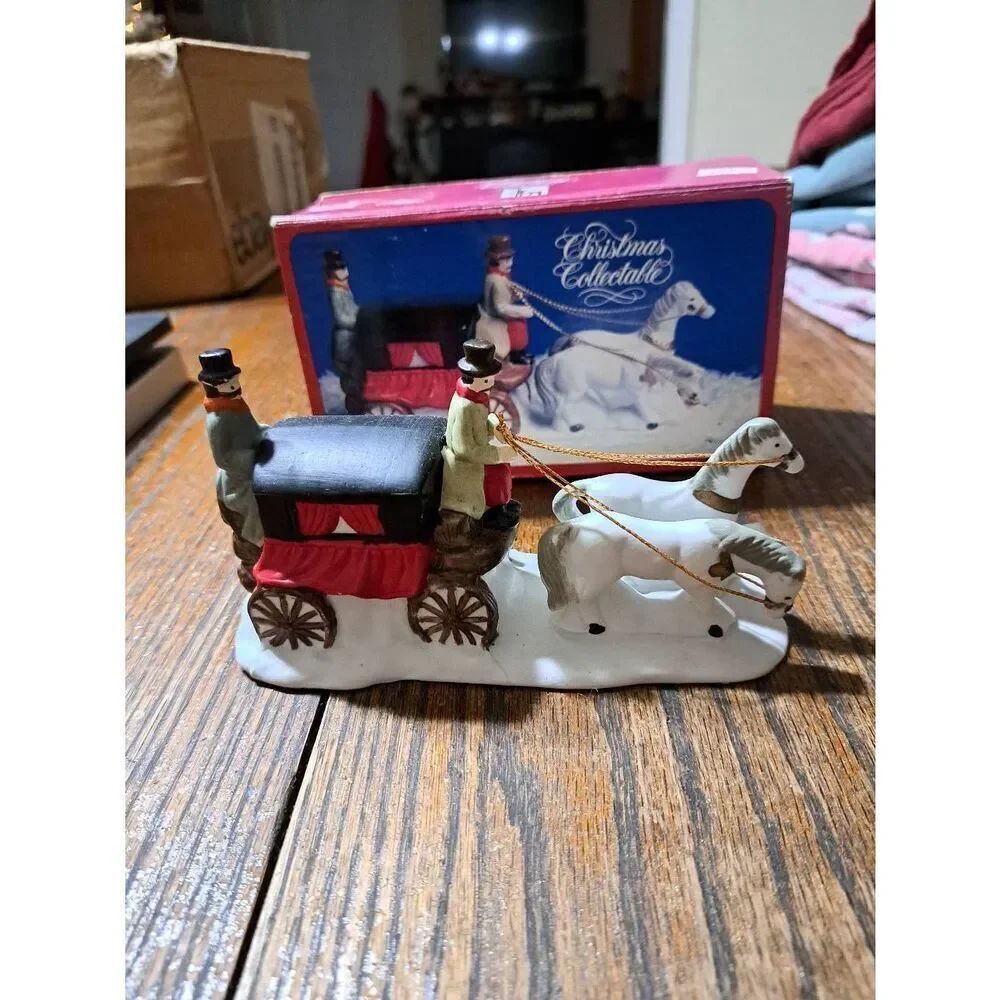 Vintage 1991 National Decorations Christmas Collectibles Horse Buggy Figurine
